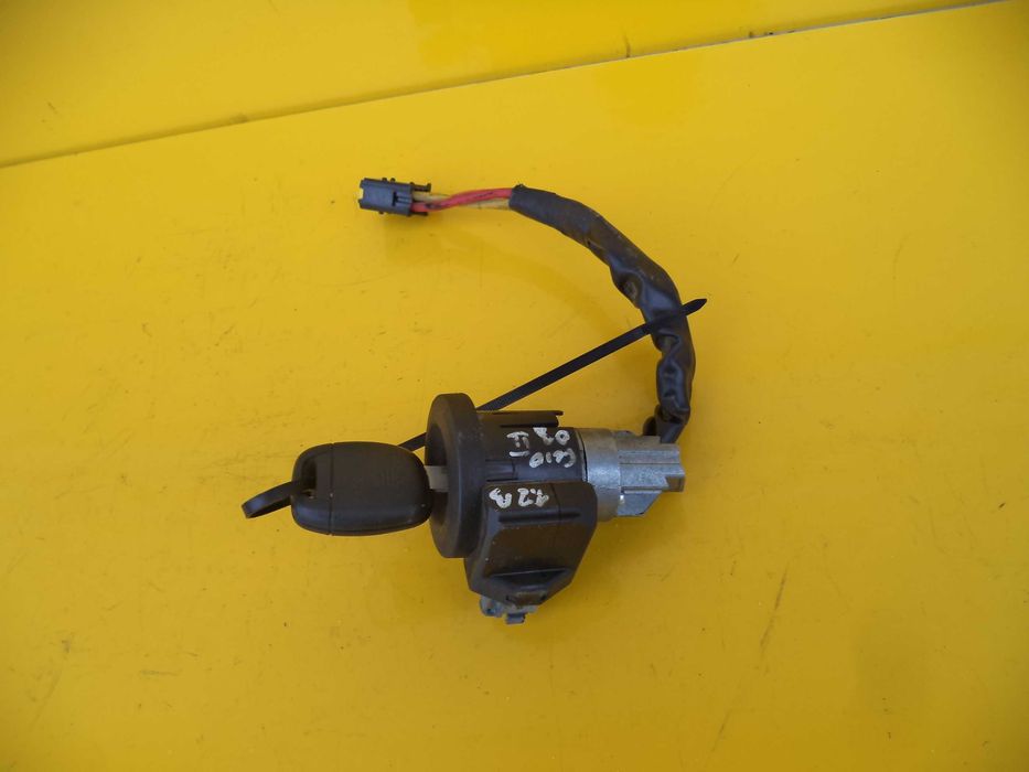 Замок зажигания Renault Clio 2 (7701471220) з 98-05 р.в.
