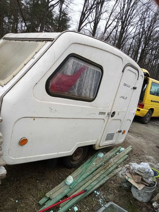 Sprzedam przyczepkę Niewiadów 1987r.