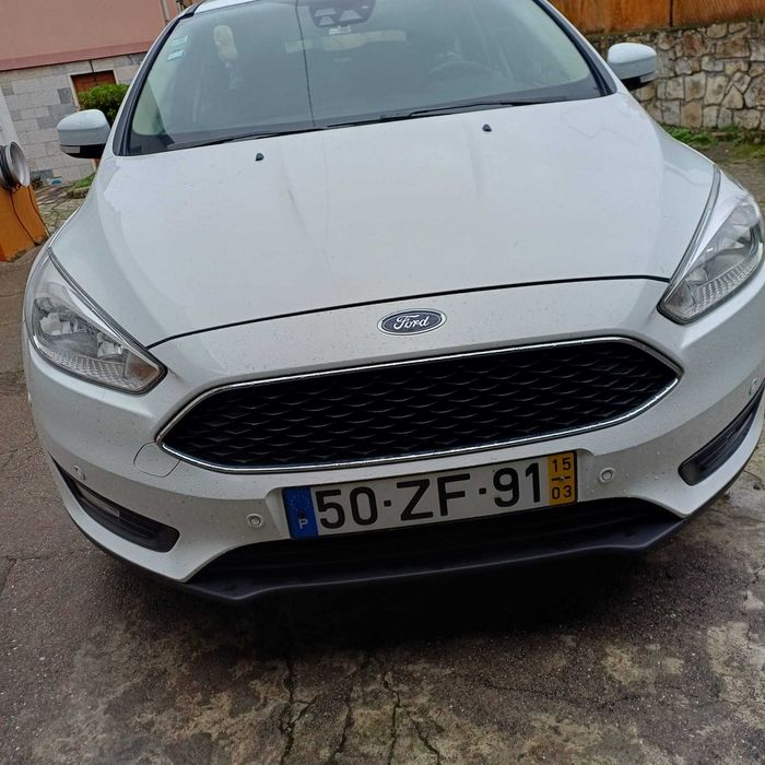 Vendo Ford Focus Titanium impecável 2015