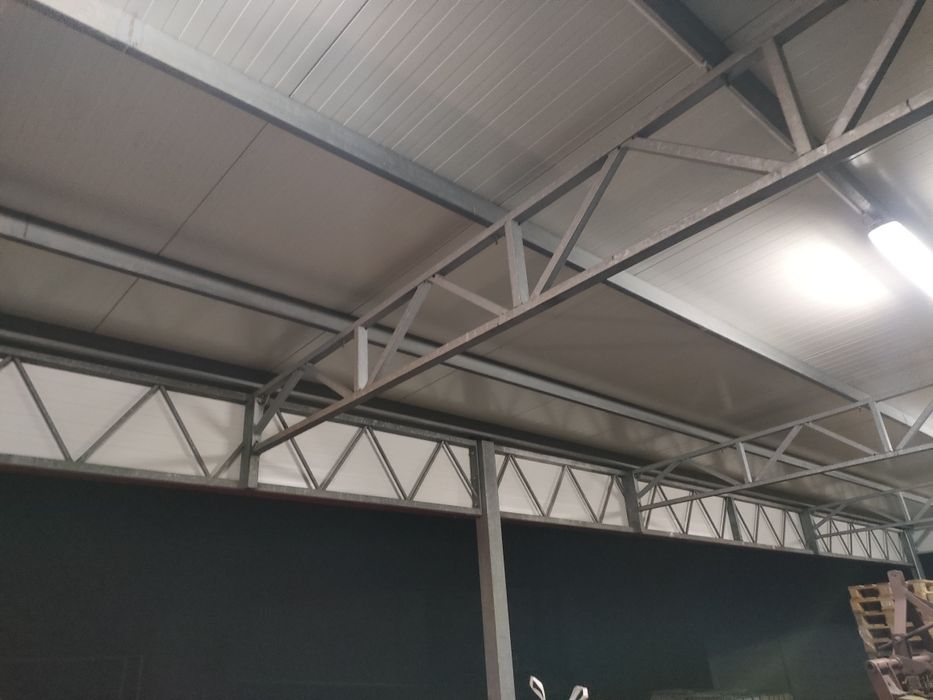 Kratownice ocynkowane 9m ze spadkiem.