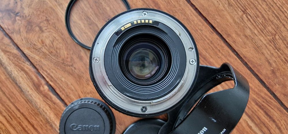 Obiektyw Canon EF 16-35mm f/1:4L IS USM – Stan bardzo dobry, 100% sprawny