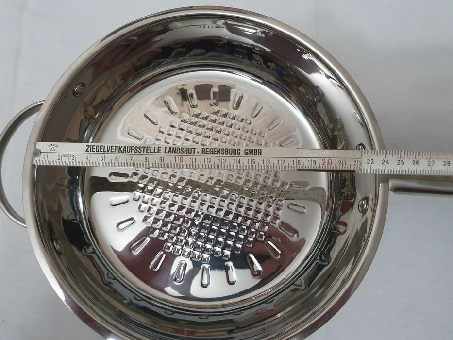 Профессиональная сковорода-сотейник новая из Германии Vitesse Ø 24 см.