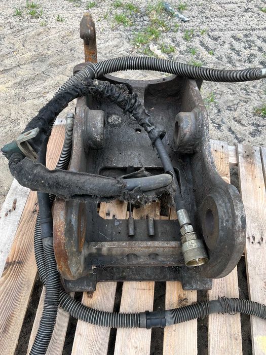 Szbkozłącze hydrauliczne do koparki