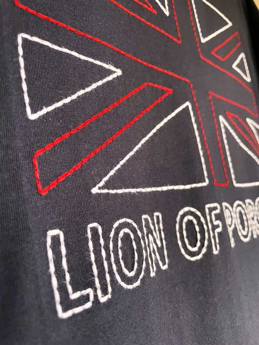 T-shirt Lion of Porches