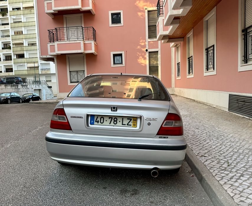 Honda Civic — fotografia 3
