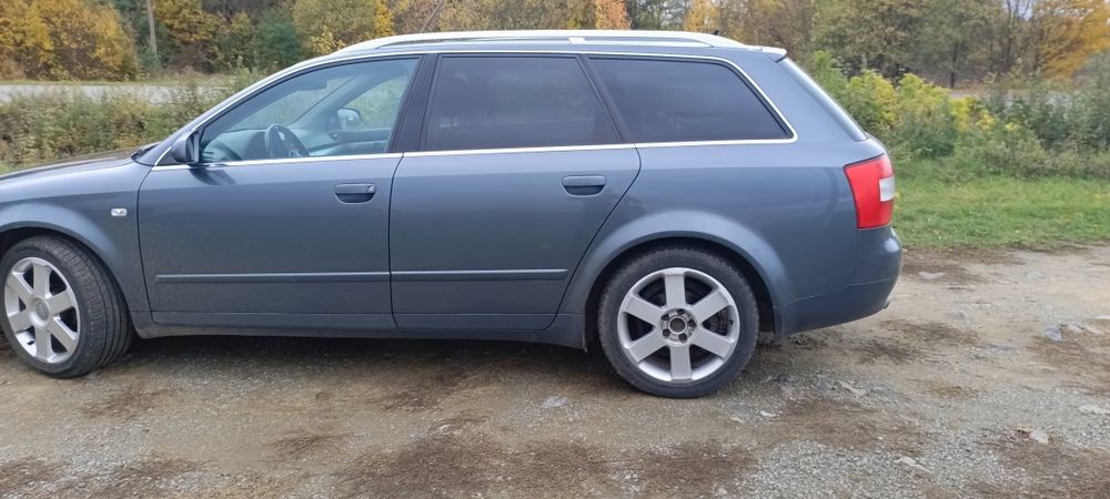 Продам  Ауді  А4 В6 Газ-Бензин 2.4