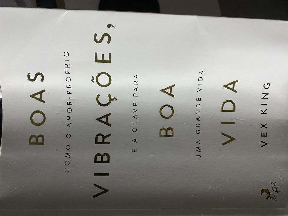 Livros varios.