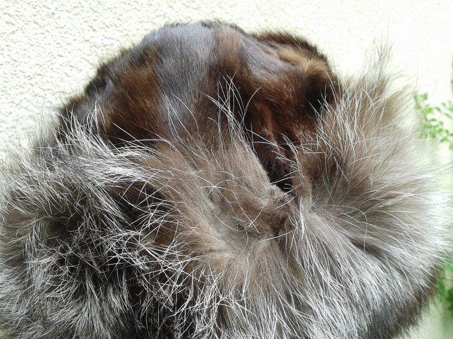 futrzana zimowa czapka z rudego i srebrnego lisa nowa 58