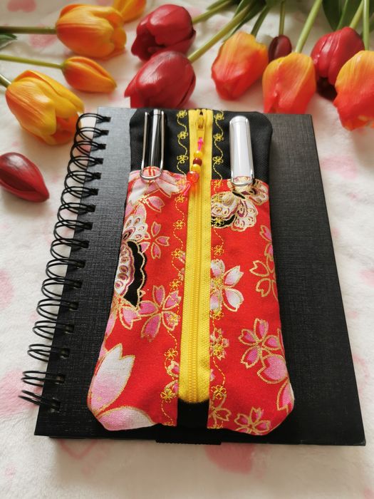 Piórnik na gumce na notatnik hand made