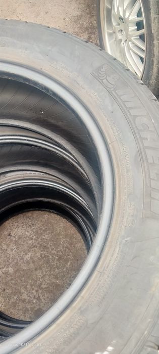 Літня резина комплект 245/60/18 Mishlin