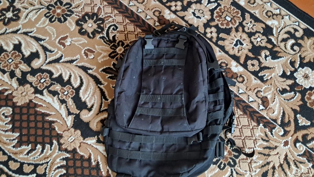 Продається рюкзак універсальний