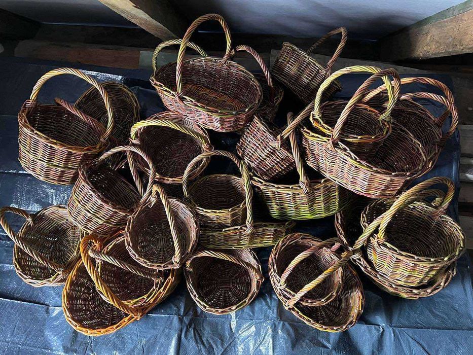 Корзини з лози, кошики плетені з лози, натуральні корзини. в наявності