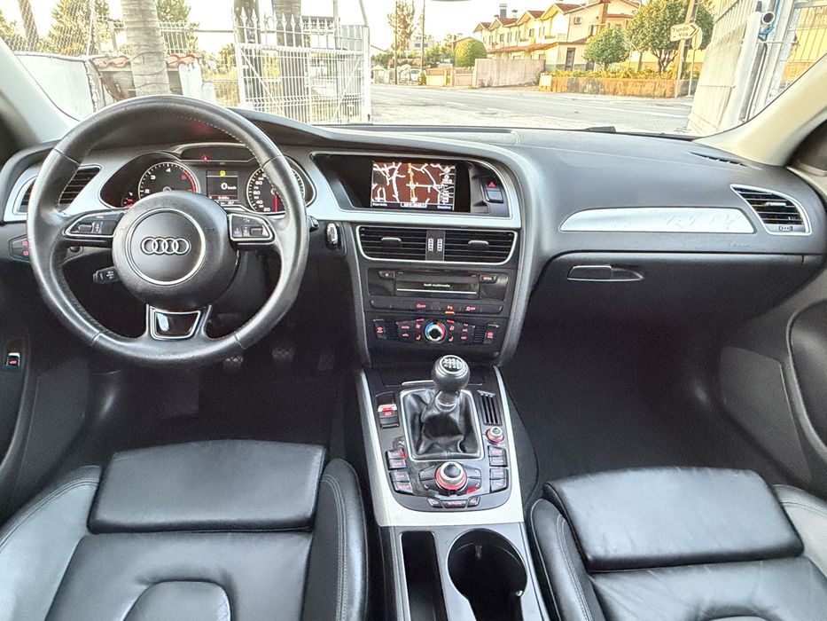 AUDI A4 2.0 TDI SLINE