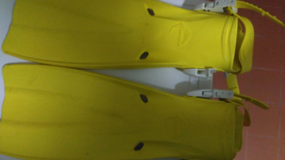 Barbatanas Mergulho (tamanho S) Otimo estado