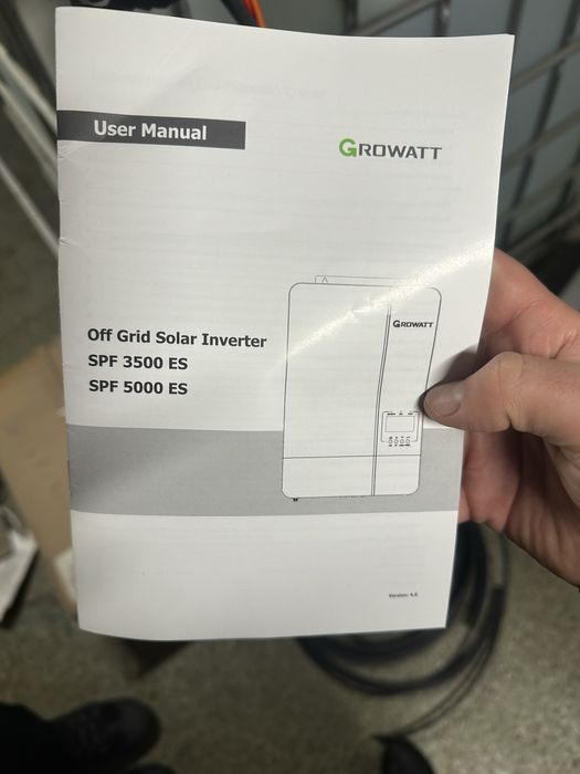 Гібридний сонячний інвертор GROWATT SPF-5000-ES Новий