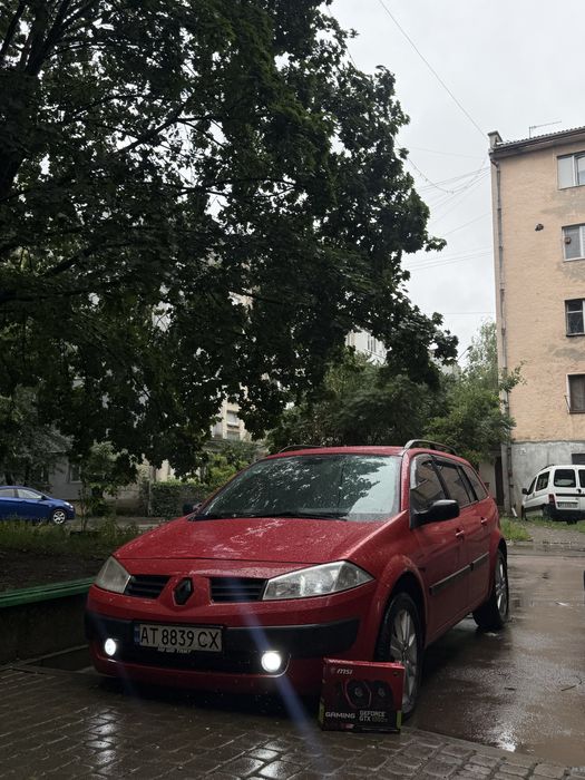 Автомобіль  Renault Megane 2