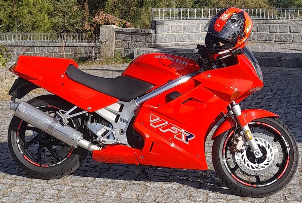 Honda vfr 750 rc36 1990