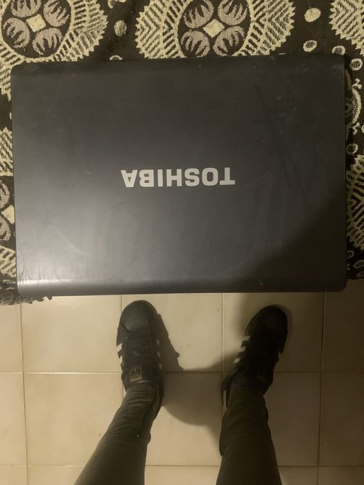 Toshiba para pecas ou reparacao