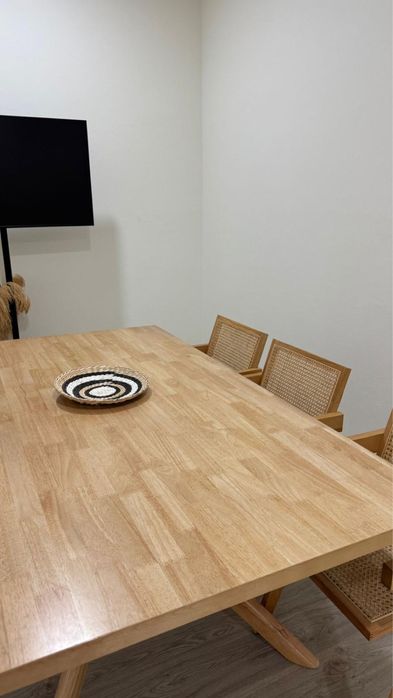 Conjunto Mesa e 6 Cadeiras