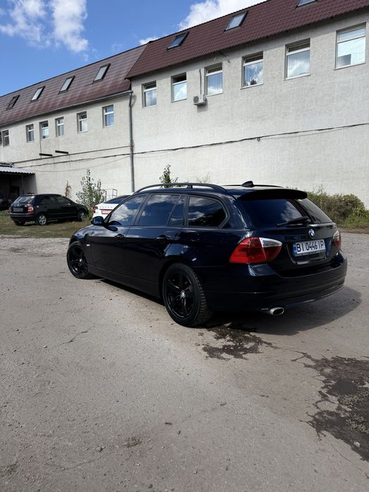 Продам BMW E91 (2.0 дизель)