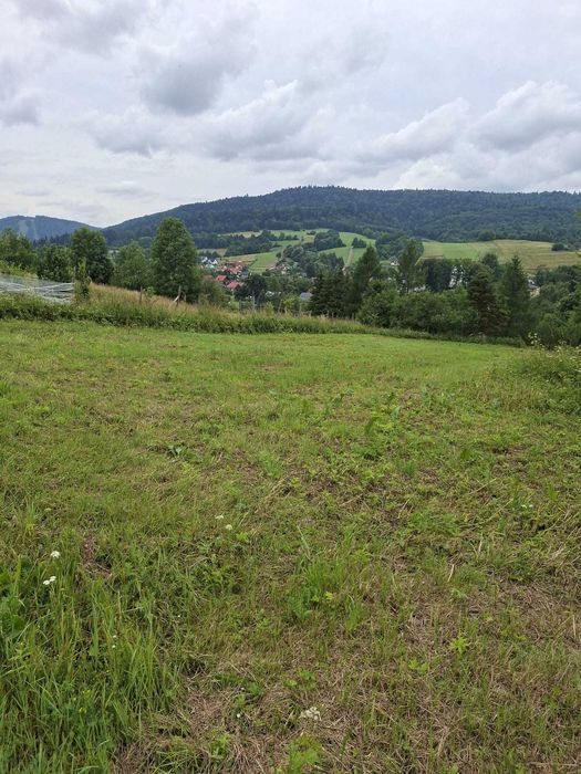 Atrakcyjna Działka 1706 m² z warunkami zabudowy, Bieszczady (Baligród)