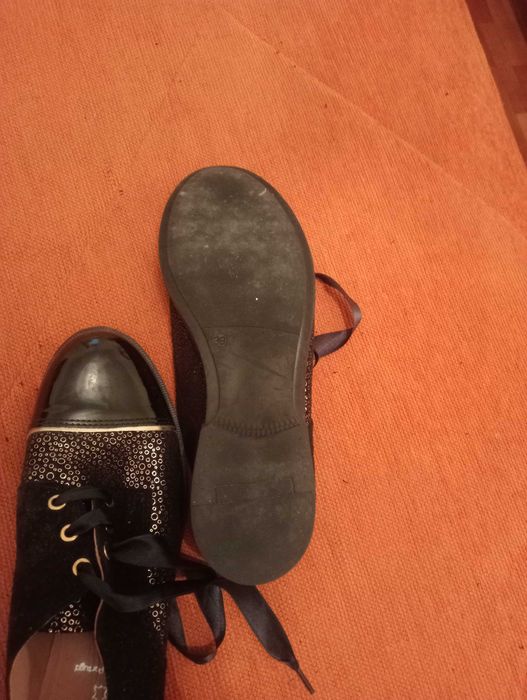 Sapatos de mulher 39