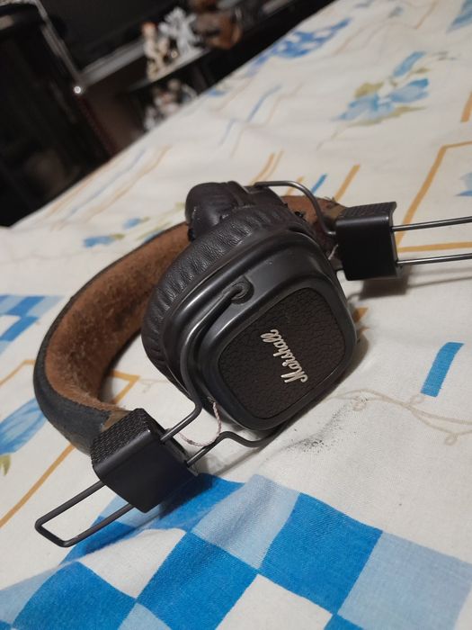 Наушники Marshall