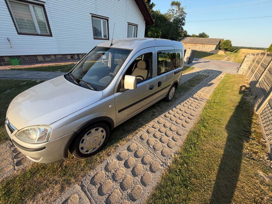 Opel Combo 1,3 2010r