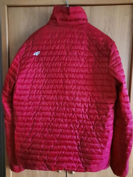Piękna czerwona, męska kurtka 4F, rozmiar XXL, jesienno-zimowa.