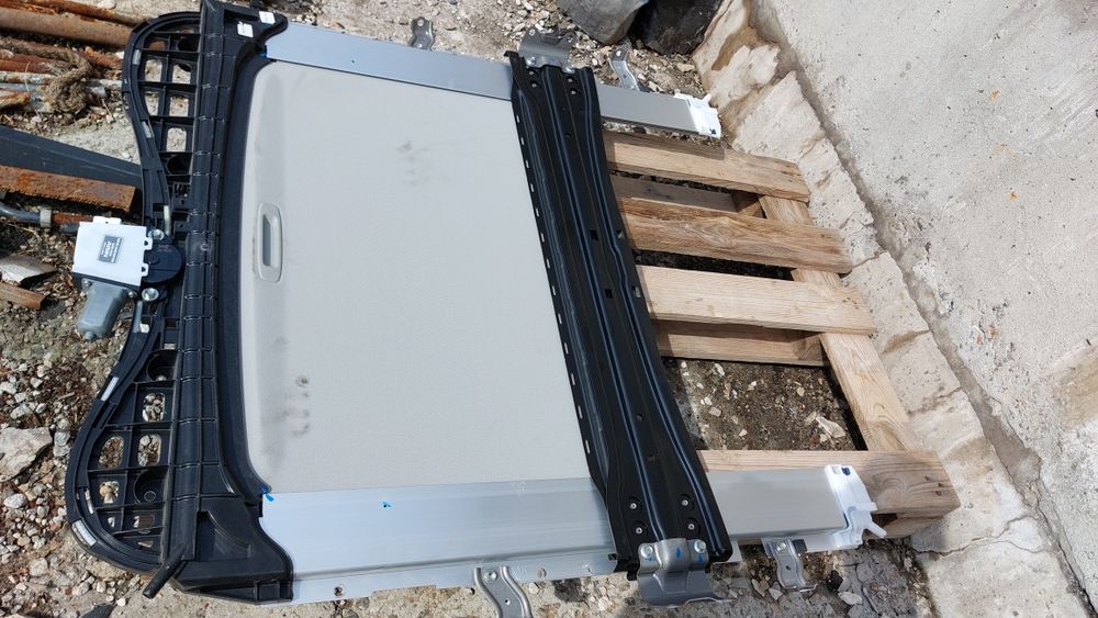 Lexus CT200H люк крыши Лексус ст200 запчасти