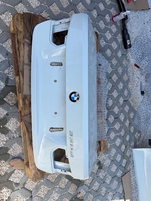 Klapa bagażnika BMW F30 A300 Alpinweiss 3 do założenia