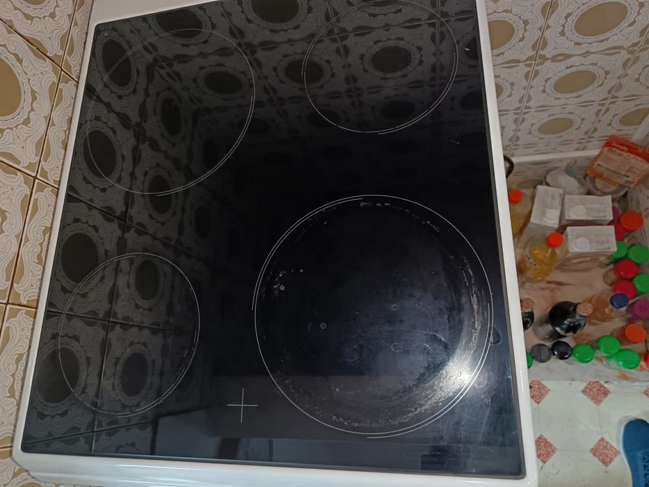 Fogão elétrico indesit