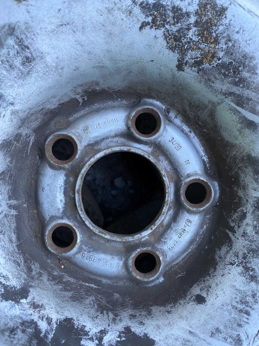 5x100 et 38 6x15j felga stalowa Vw Audi Skoda Seat