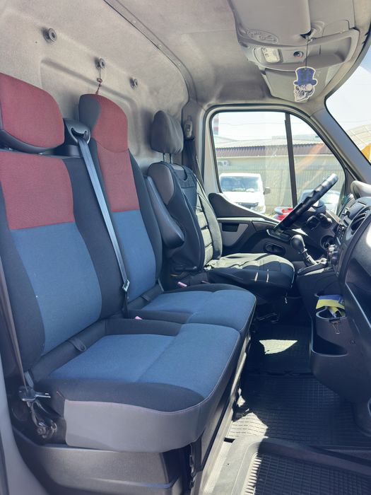 Renault Master 2015 2.3 дизель середня база