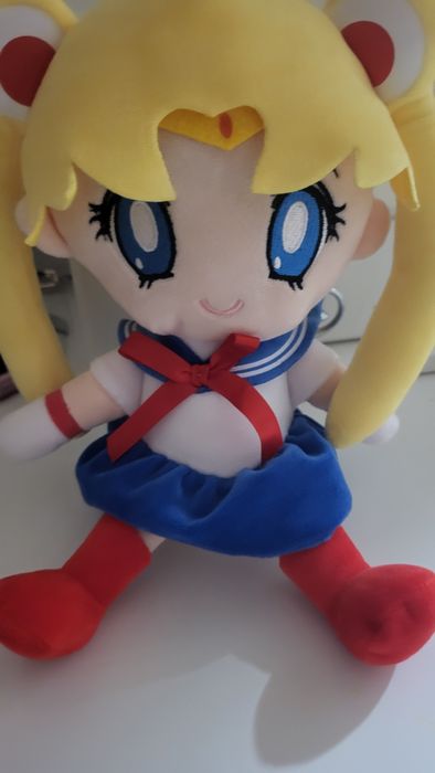 Іграшка sailor moon