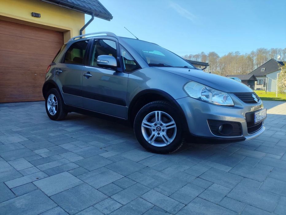 Suzuki SX4 4x4 Szwajcaria podgrzewane fotele Navi klimatronic