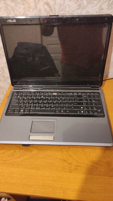 Asus ноутбук продам