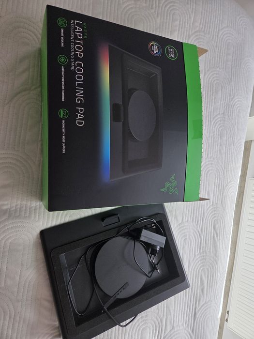 Laptop cooling pad RAZER