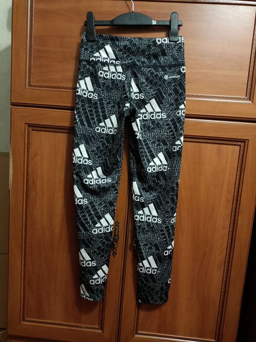 Штани , легінси Adidas. Сток