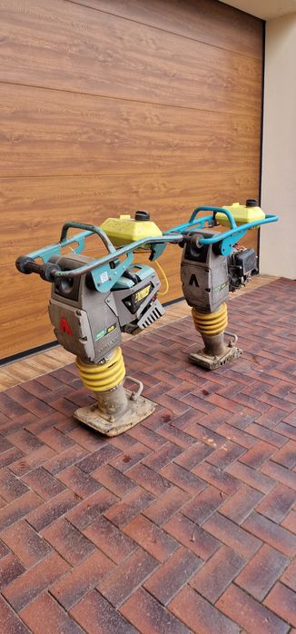 Stopa skoczek zagęszczarka