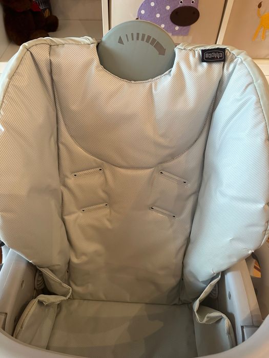 Стілець для годування Chicco Poly 2