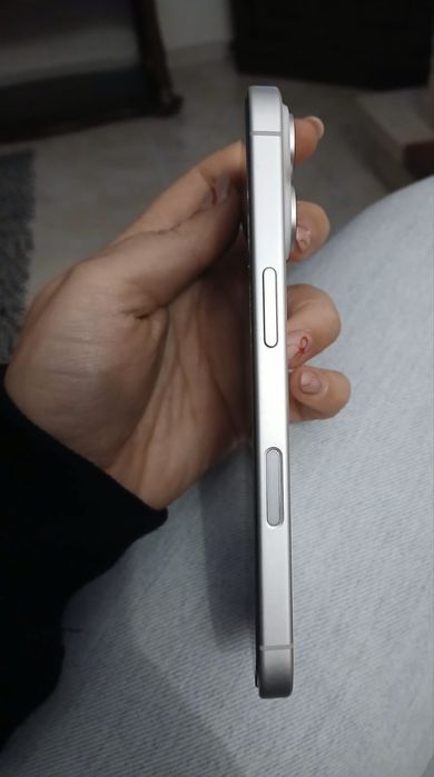 Iphone 16   novo