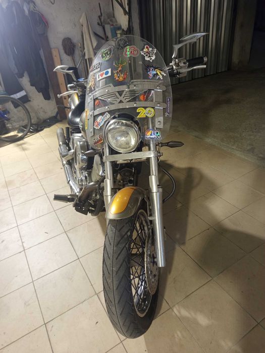 Vendo moto Yamaha 1100 dragstar
