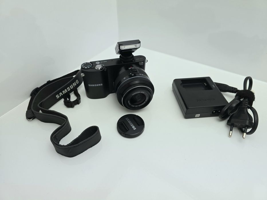 Samsung NX1000 гарний стан