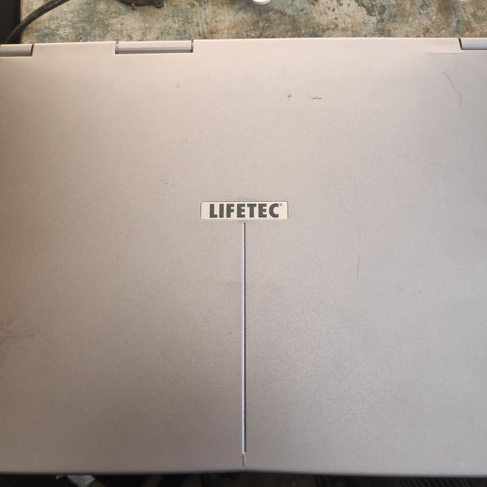 Lifetec lt9399 (asutek) zabytek