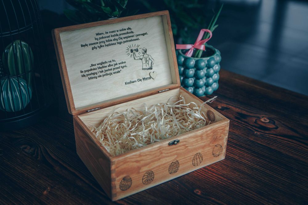 Skrzynka Drewniana Wesołych Świąt - Wielkanoc