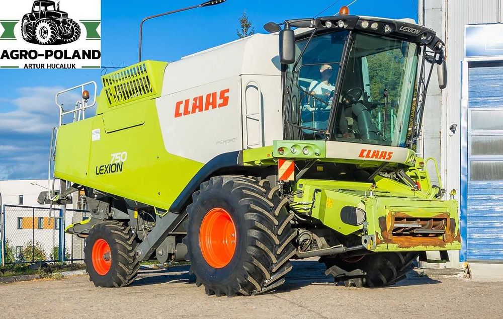 Комбайн CLAAS LEXION 750 - 2012 - 1650 м/г - 7.5 M