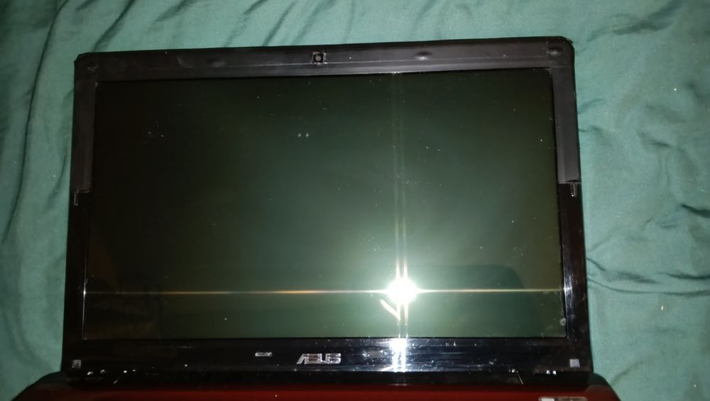 Laptop Asus A52 i3/4GB/250GB