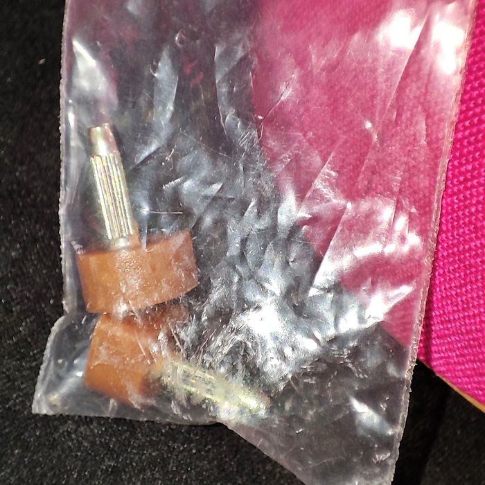 Buty damskie Bershka na platformie, rozmiar 37. Kolor fuksja.