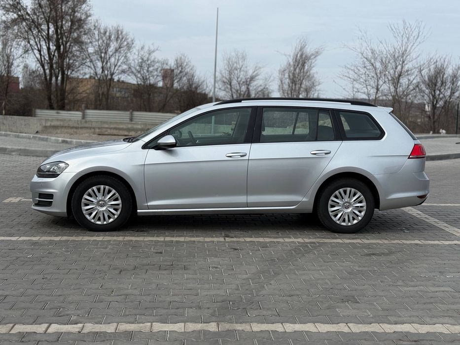 Продам Volkswagen  Golf 7 1.6 Дизель